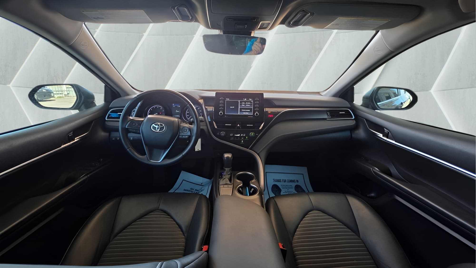 Vehicle photo